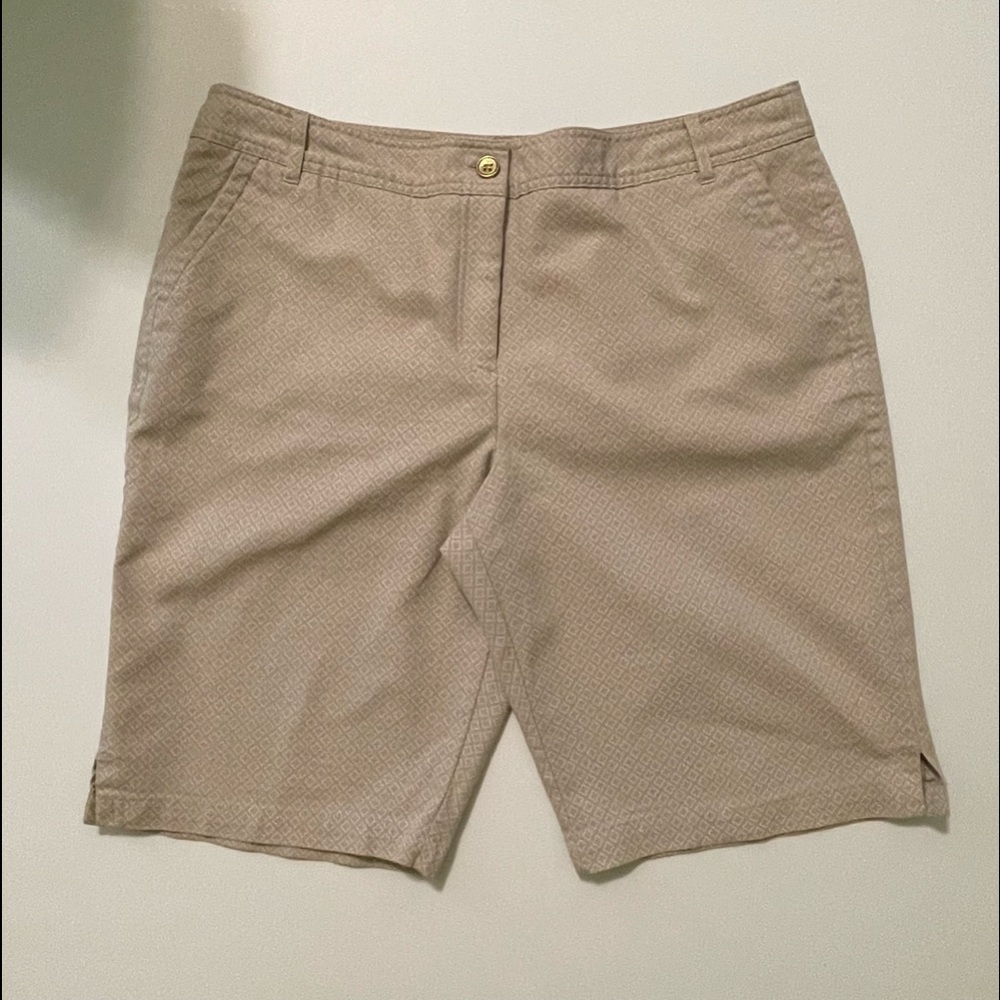 Women’s Bermuda Shorts, Charter Club SLIM IT UP, Size 16